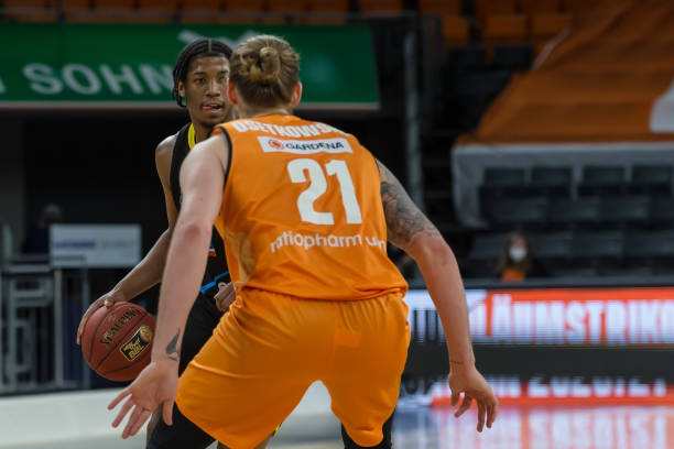 端的表现却 端的表现却